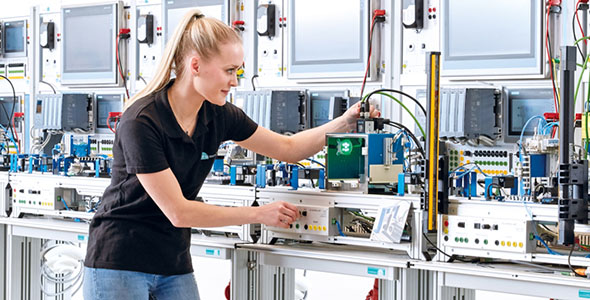 Noch freie Studienplätze an der Fachschule für Technik in Teilzeitform