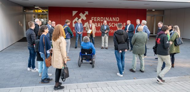 Schul-Kultur-Sportausschuss zu Besuch in der Ferdinand-Braun-Schule